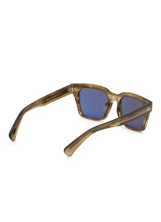 模特儿示范图 - 点击放大 - OLIVER PEOPLES - Ollice Acetate Pillow Sunglasses