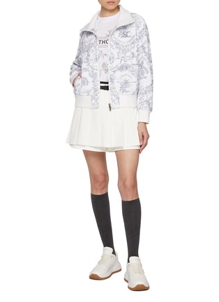 模特儿示范图 - 点击放大 - SOUTHCAPE - Floral Contrast Collar Jacket