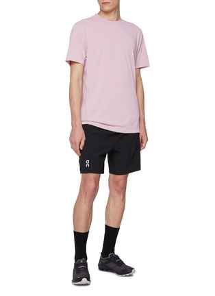 模特儿示范图 - 点击放大 - ON - Train-T Training T-Shirt