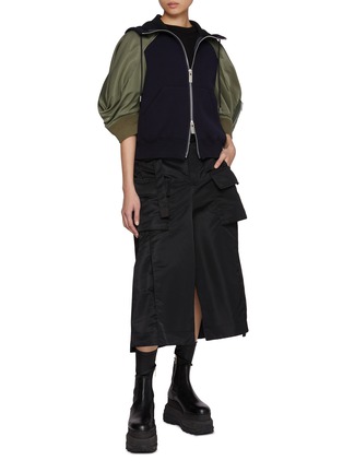 模特儿示范图 - 点击放大 - SACAI - Sponge Hybrid Hoodie