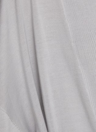 细节 –点击放大 - SHLEEP - Merino Silk Seamless Knit Dressing Gown Size XS/S — Platinum Slate