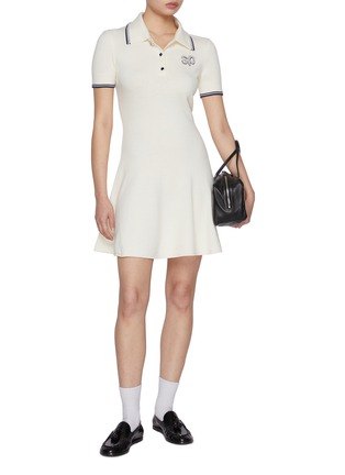 模特儿示范图 - 点击放大 - SELF-PORTRAIT - Diamanté Embellished Beaded Logo Cotton Wool Cashmere Polo Dress