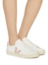 模特儿示范图 - 点击放大 - VEJA - Campo Low Top Leather Women's Sneakers