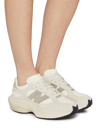 模特儿示范图 - 点击放大 - NEW BALANCE - WRPD Runner Low Top Women's Sneakers