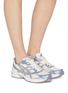 模特儿示范图 - 点击放大 - ASICS - Gel-1130 Low Top Women's Sneakers