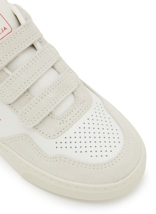 细节 - 点击放大 - VEJA - Small V-90 Low Top Kids' Sneakers