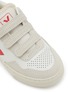 细节 - 点击放大 - VEJA - Small V-90 Low Top Toddlers' Sneakers