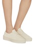 模特儿示范图 - 点击放大 - FEAR OF GOD SHOES - New 101 Low Top Suede Women's Sneakers