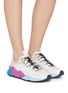 模特儿示范图 - 点击放大 - FLOWER MOUNTAIN - Tiger Hill Low Top Unisex Sneakers