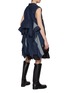 模特儿示范图 - 点击放大 - SACAI - Back Drape Dark Wash Denim Dress