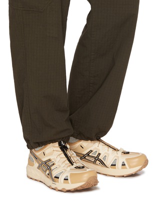 模特儿示范图 - 点击放大 - ASICS - GEL-SONOMA SE Low Top Men's Sneakers