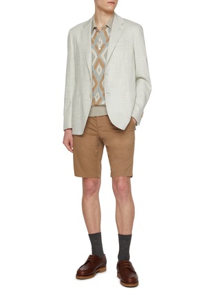 模特儿示范图 - 点击放大 - PIACENZA 1733 - Thread To Thread Argyle Knit Cotton Polo Shirt
