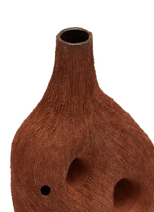 细节 –点击放大 - TANIA WHALEN CERAMICS - Landscape Vessel — Chocolate