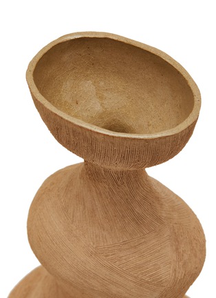 细节 –点击放大 - TANIA WHALEN CERAMICS - The Kapok Vessel — Tan