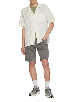模特儿示范图 - 点击放大 - DENHAM - Scissor Logo Print Cotton T-Shirt
