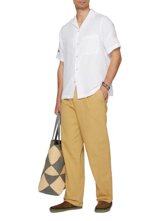 模特儿示范图 - 点击放大 - FRESCOBOL CARIOCA - Sol Embroidered Linen Shirt