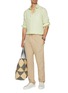 模特儿示范图 - 点击放大 - FRESCOBOL CARIOCA - Oscar Elasticated Herringbone Slim Fit Pants