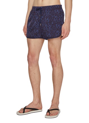 模特儿示范图 - 点击放大 - CDLP - Elasticated Drawstring Waistband Swim Trunks