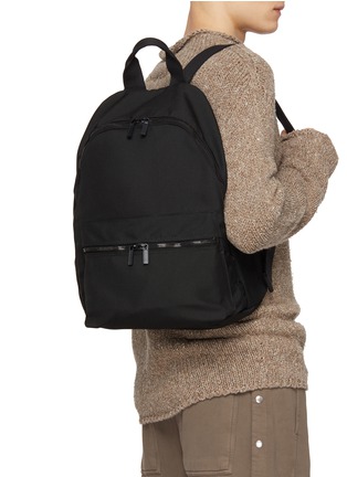 模特儿示范图 - 点击放大 - RICK OWENS - Zaino Backpack