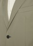 细节 - 点击放大 - EQUIL - Packable Active Uniform Single Breasted Blazer