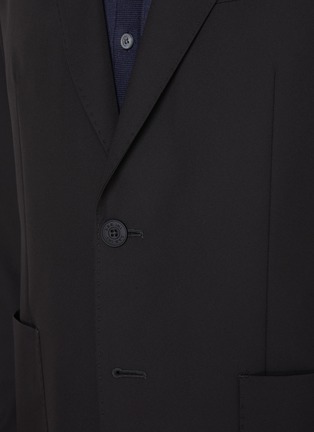 细节 - 点击放大 - EQUIL - Packable Active Uniform Single Breasted Blazer