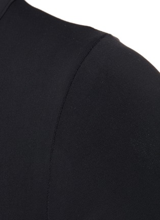  - SKIMS - SOFT SMOOTHING SEAMLESS 短袖 T 恤