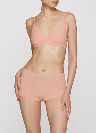 模特儿示范图 - 点击放大 - SKIMS - Fits Everybody Boy Shorts