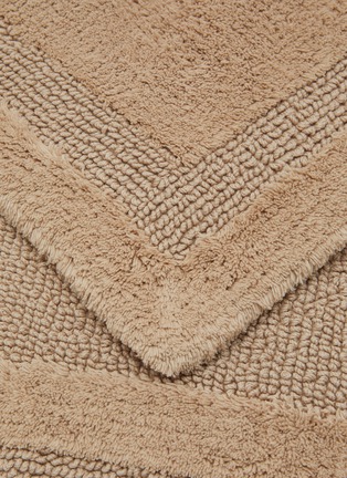 细节 –点击放大 - ABYSS & HABIDECOR - Super Pile Reversible Bath Mat — Linen