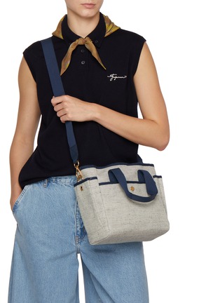 模特儿示范图 - 点击放大 - L/UNIFORM - The Small Tool Bag N°176