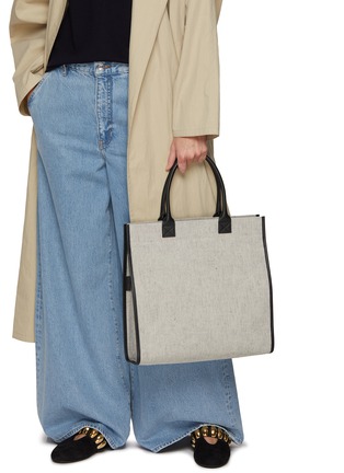 模特儿示范图 - 点击放大 - L/UNIFORM - The Shopping Bag N°96