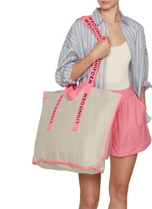 模特儿示范图 - 点击放大 - L/UNIFORM - The All-in Bag N°119