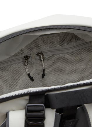 细节 –点击放大 - MATADOR - GlobeRider35 Travel Backpack — Arctic