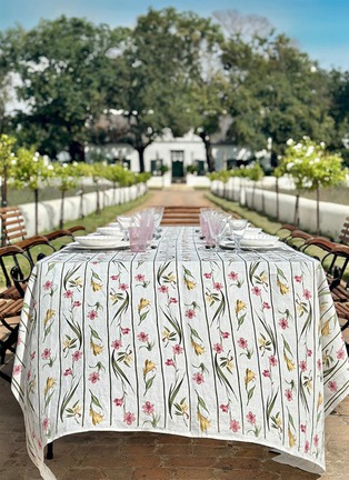 细节 –点击放大 - SUMMERILL & BISHOP - Gladioli Linen Tablecloth