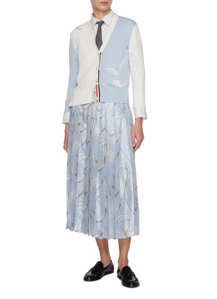 模特儿示范图 - 点击放大 - THOM BROWNE - FunMix Feather Intarsia Pointelle Cotton Cardigan