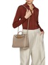 模特儿示范图 - 点击放大 - BOTTEGA VENETA - Small Andiamo Leather Bag