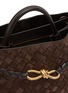 细节 - 点击放大 - BOTTEGA VENETA - 中号 ANDIAMO 绒面皮单肩包