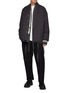 模特儿示范图 - 点击放大 - MORDECAI - Pleated Stripe Side Wool Sartorial Trousers