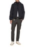 模特儿示范图 - 点击放大 - PAUL & SHARK - Shark Keyring Dynamic Stretch Cargo Pants