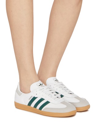 模特儿示范图 - 点击放大 - ADIDAS - Samba OG Low Top Women's Sneakers