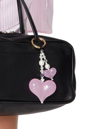 正面 -点击放大 - STRING TING - For The Love Of Pearls Bag Charm