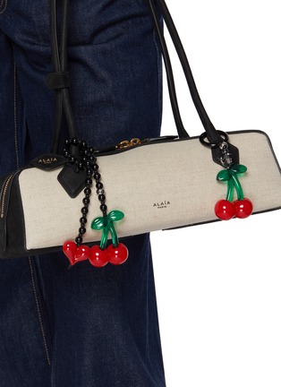 正面 -点击放大 - STRING TING - Cherry Drop Obsidian Bag Charm