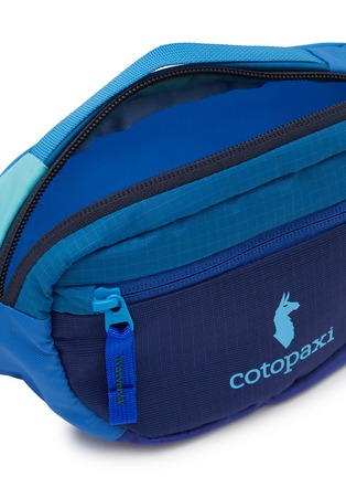 细节 –点击放大 - COTOPAXI - Del Día Kapai 1.5L Hip Pack — Del Día Cool