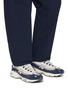 模特儿示范图 - 点击放大 - NEW BALANCE - M1000 Low Top Men's Sneakers