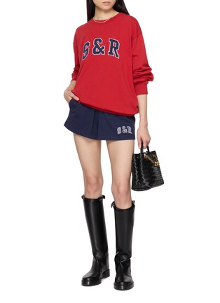 模特儿示范图 - 点击放大 - SPORTY & RICH - IVY 松紧腰纯棉短裤