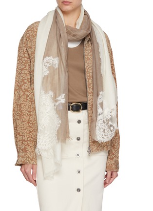 模特儿示范图 - 点击放大 - LANE’S - The New H Lace Panel Cashmere Silk Shawl
