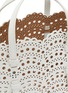 细节 - 点击放大 - ALAÏA - Mina EW 25 Vienna Perforated Leather Tote Bag