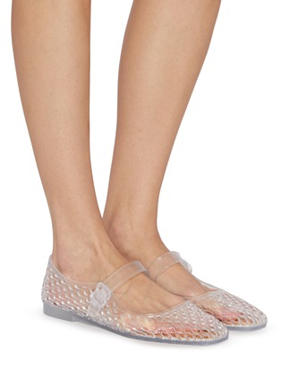 模特儿示范图 - 点击放大 - SAM EDELMAN - 镂空果冻质感玛丽珍鞋