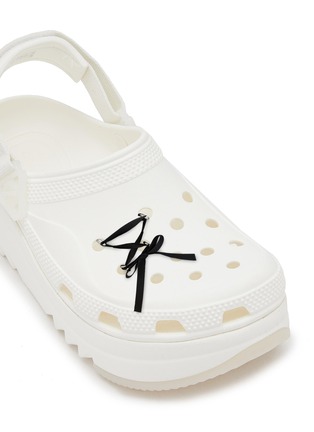 细节 - 点击放大 - CROCS - Silver Heart Lace Jibbitz™ Charm