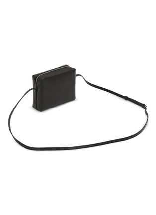 模特儿示范图 - 点击放大 - THE ROW - Regent Leather Crossbody Bag