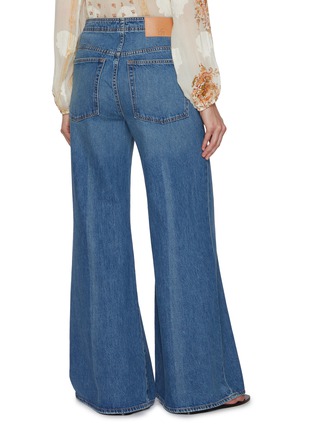 背面 - 点击放大 - ULLA JOHNSON - The Bianca Wide Leg Medium Wash Jeans